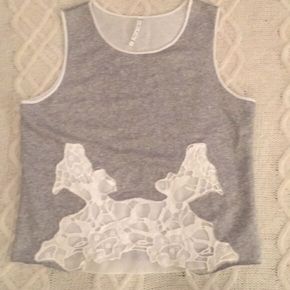 willow & clay Grey Dress Tank Top Crotchet M - Picture 1 of 6